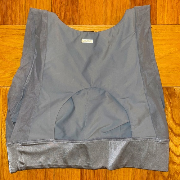 Hardly worn 2 piece workout set - Picture 5 of 5